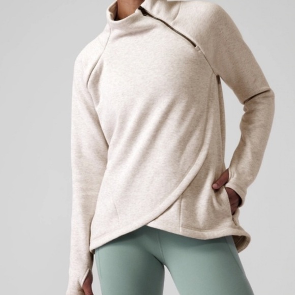 ATHLETA Cozy Karma Asym Pullover Oatmeal Heather Size S - Picture 2 of 9